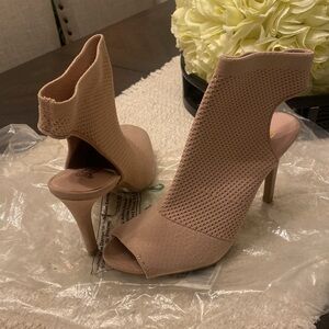 Mauve open toe heel boot
